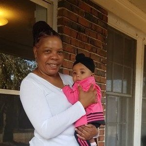 Meet your Posher, Carolyn